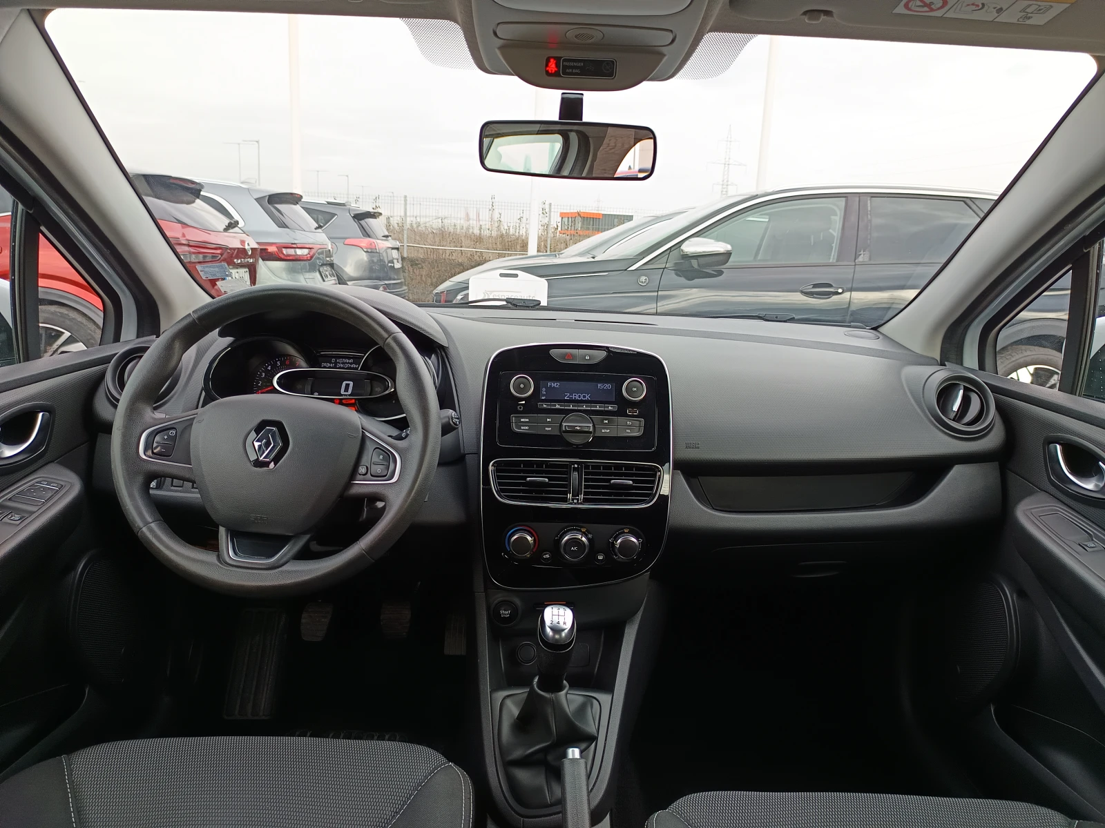 Renault Clio 0.9TCe, 75к.с - изображение 8