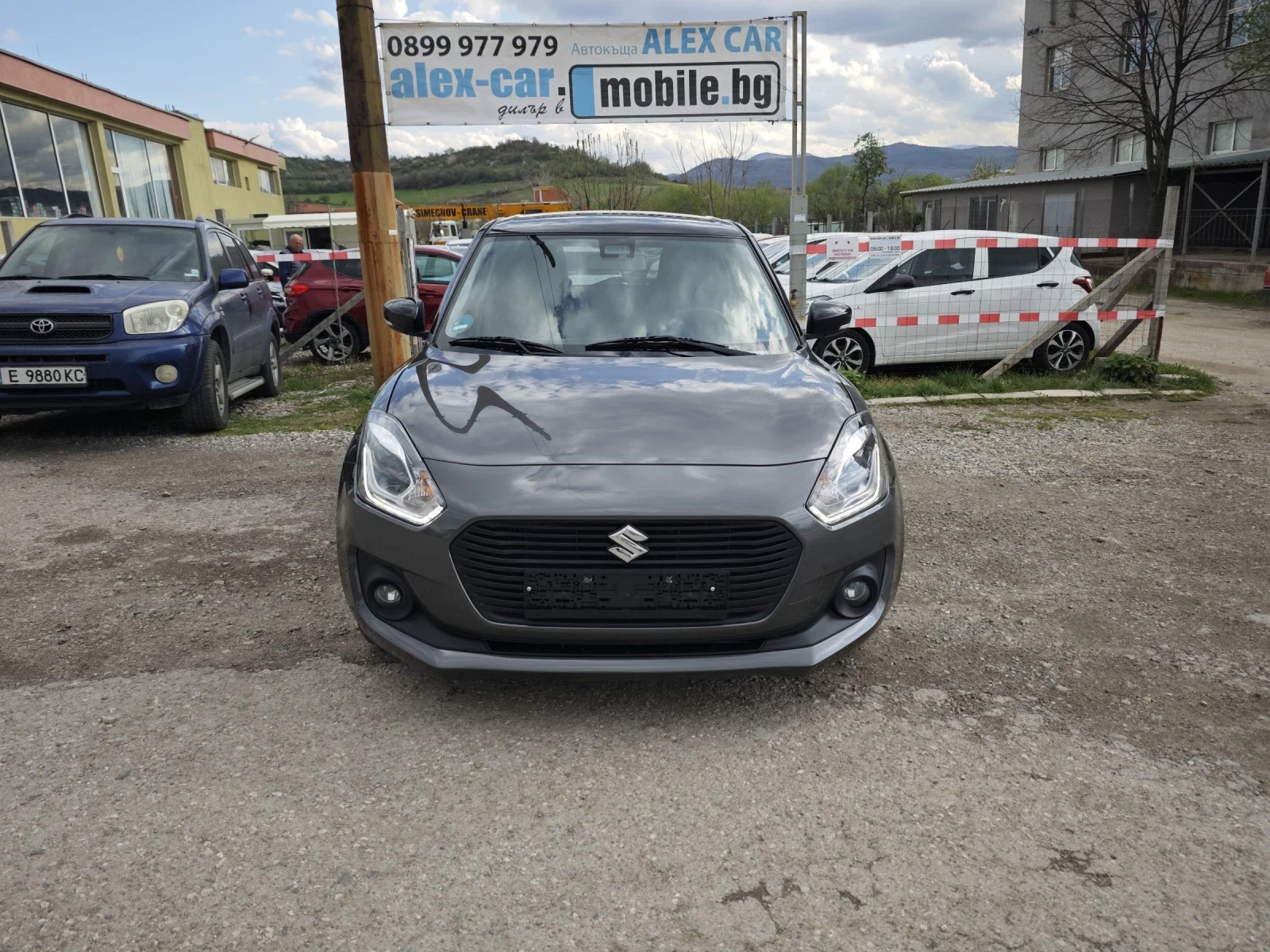Suzuki Swift Hybrid  | Mobile.bg   1
