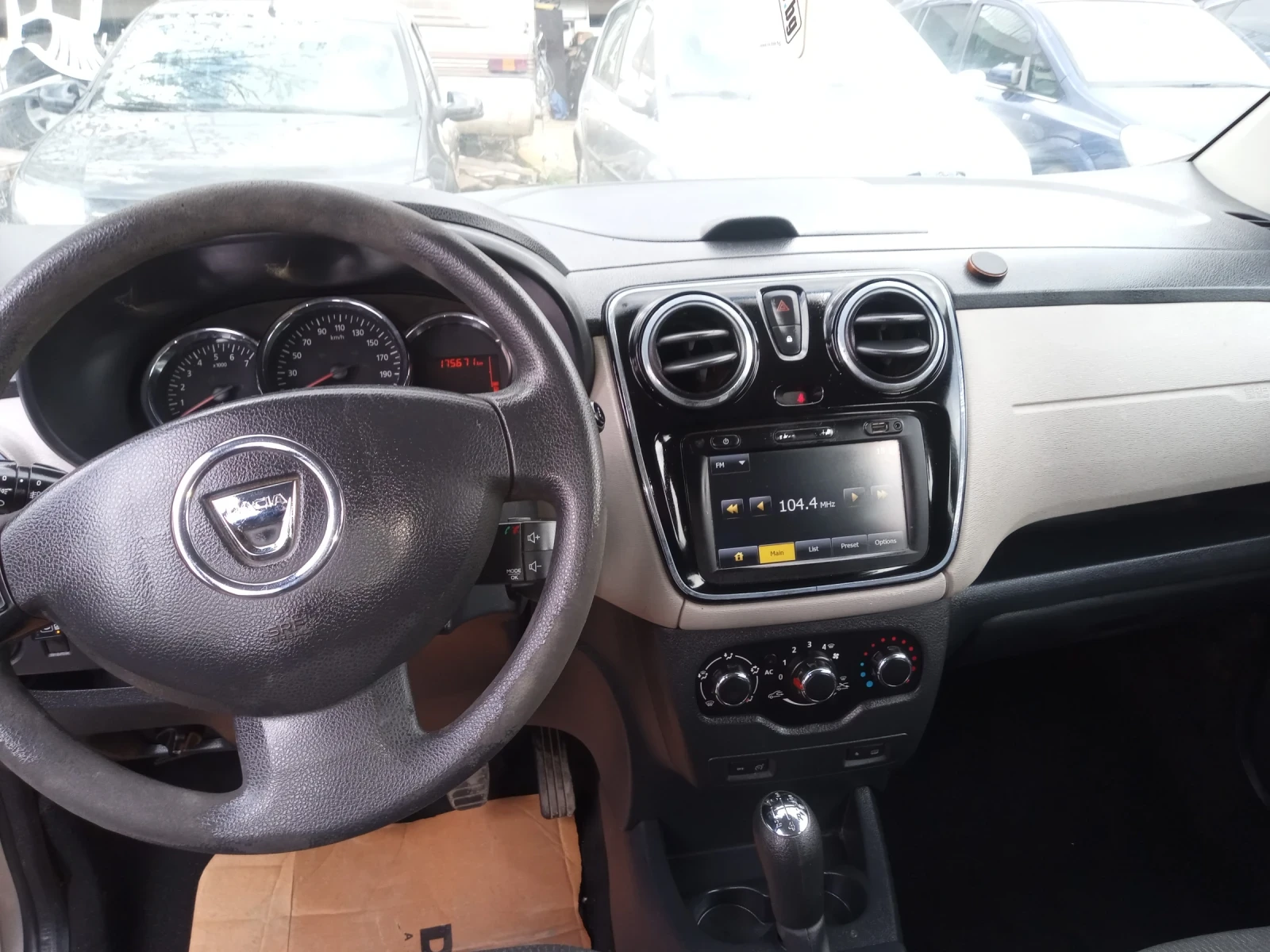 Dacia Lodgy 1.6i-84ps, LPG, , ! - изображение 9