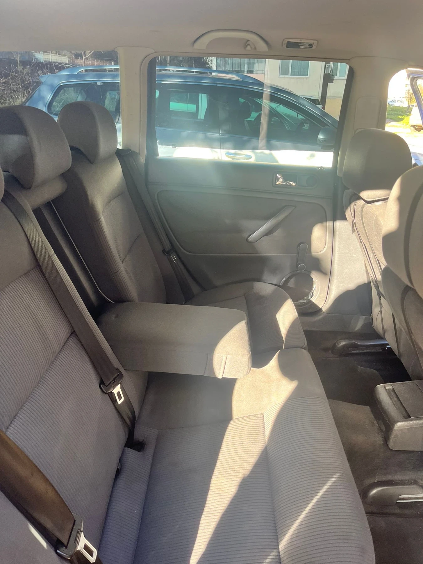 VW Passat  - изображение 4