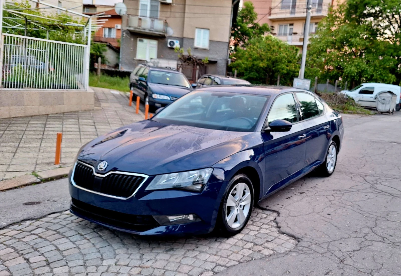 Skoda Superb 2.0tdi 150к.с 2018г. 6скорости EURO 6 - изображение 7