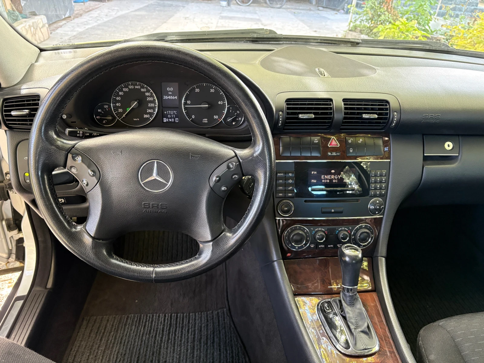 Mercedes-Benz C 220 2.2 НОВ ВНОС АВТОМАТИК - изображение 7