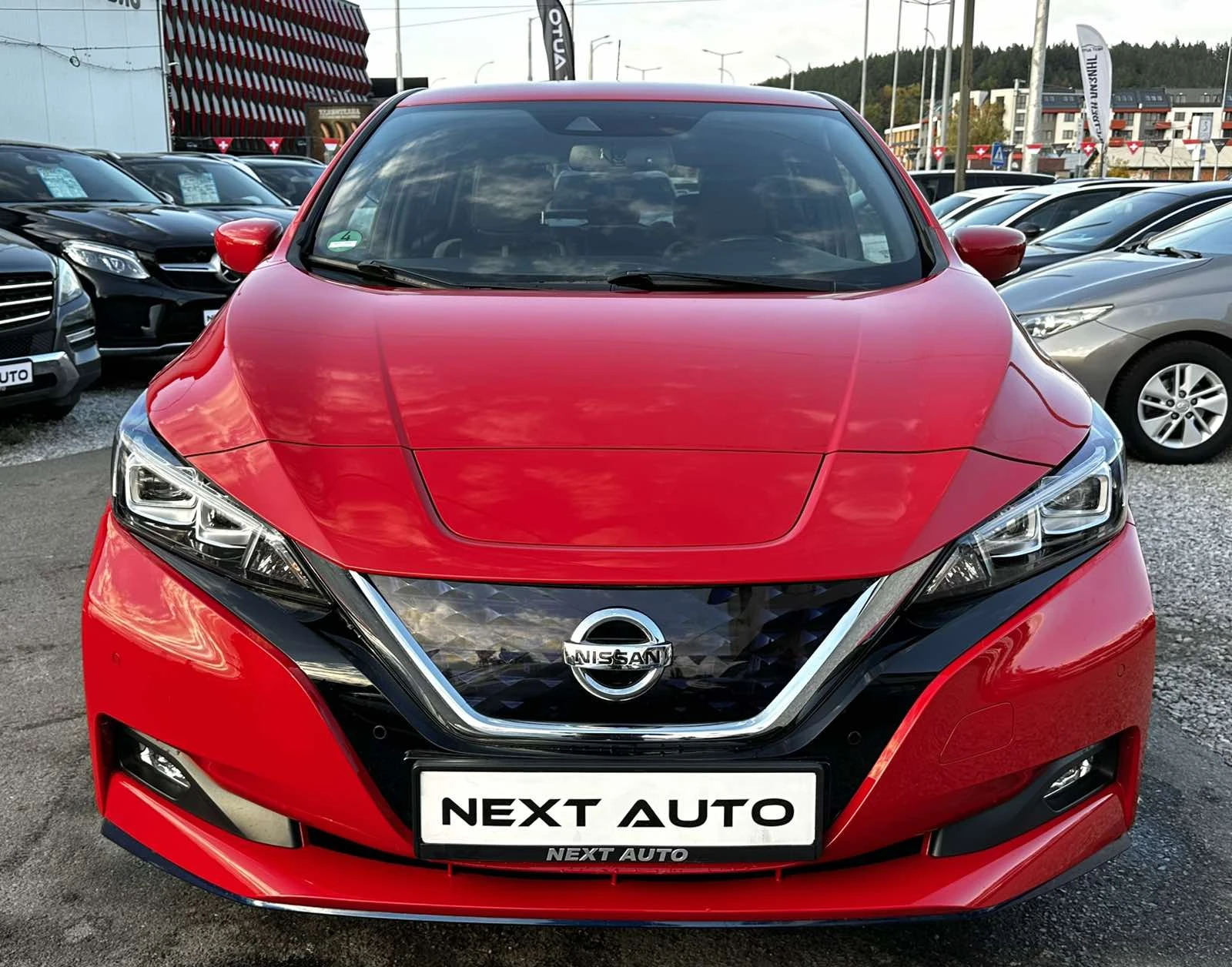 Nissan Leaf  62kWh 217HP BOSE 360'CAM LED BLIND SPOT - изображение 2