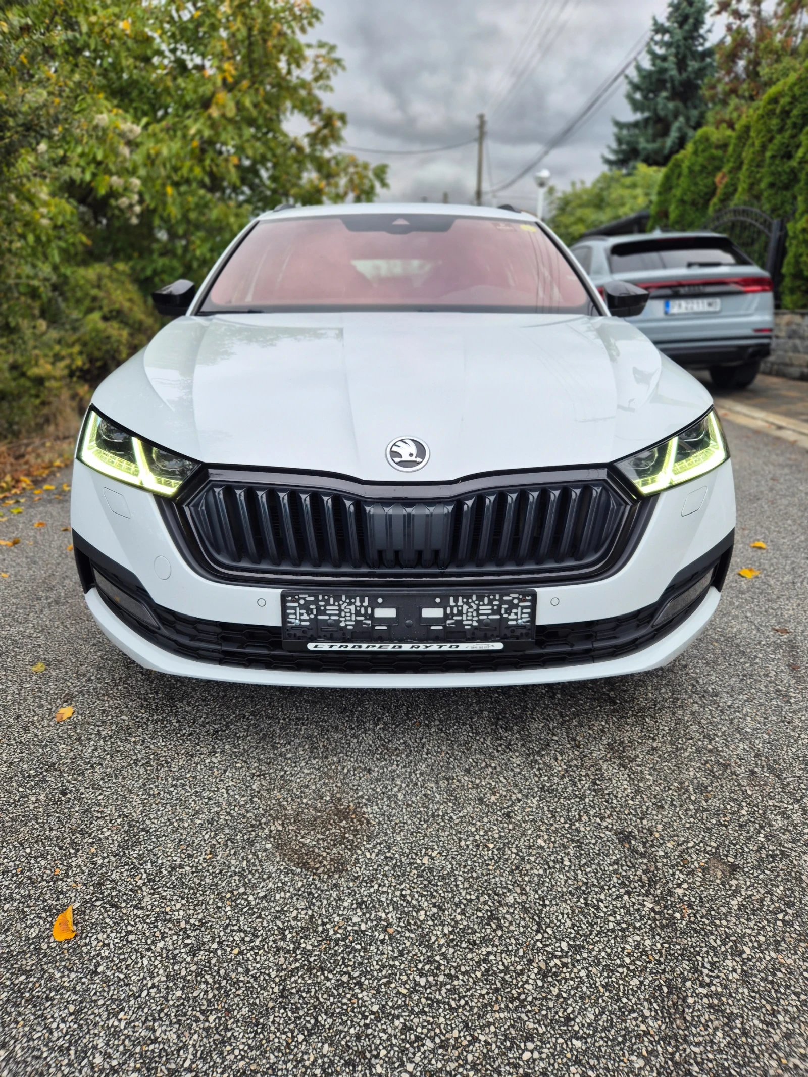 Skoda Octavia 2.0D-150кс/22г - изображение 3