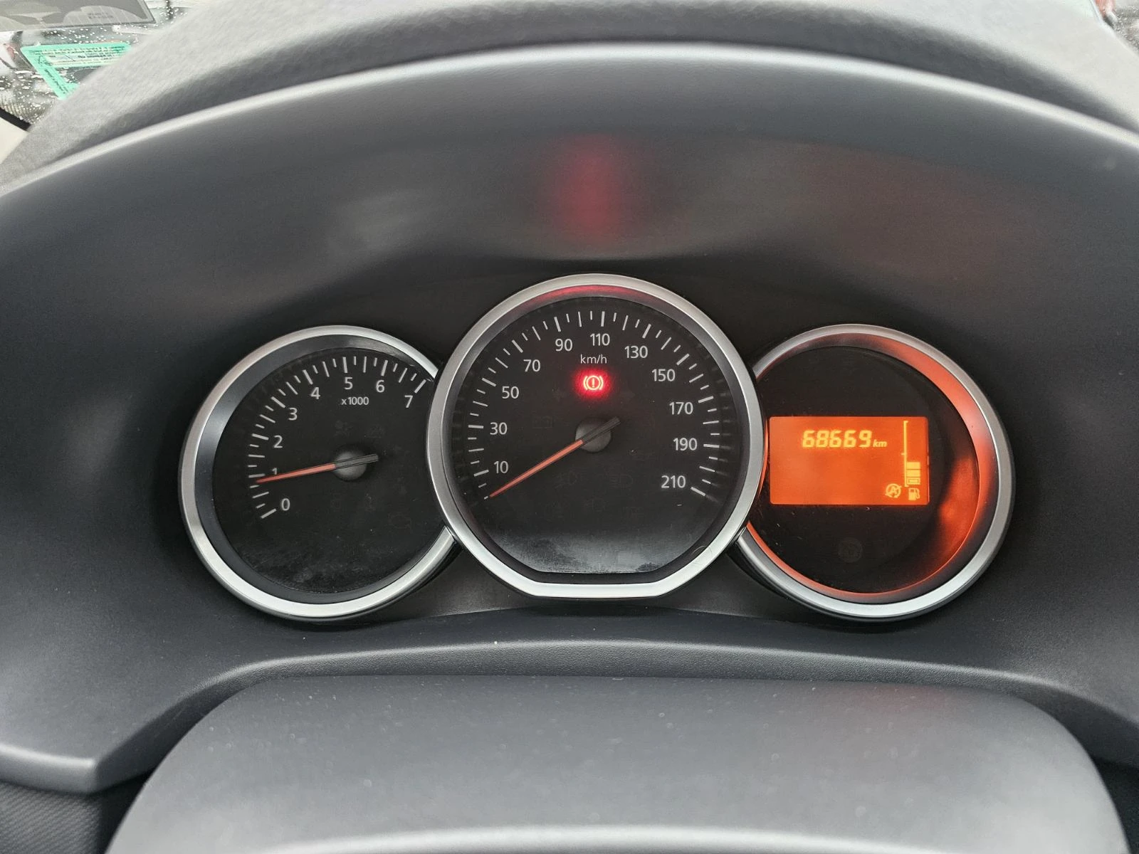 Dacia Sandero 1.0 TCe 90 Stop&Start LPG - изображение 8