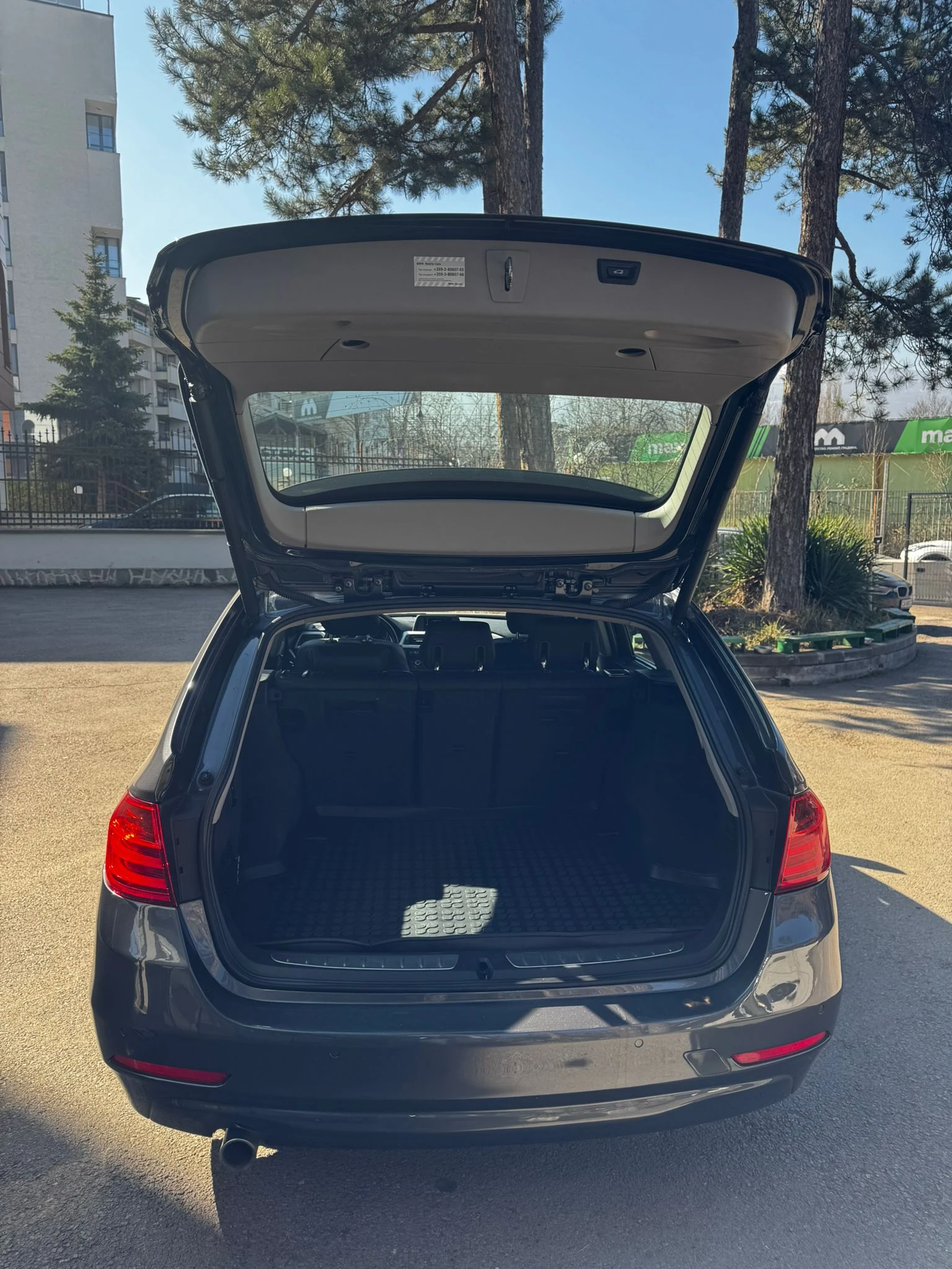 BMW 320 320d xDrive, снимка 6 - Автомобили и джипове - 53827227