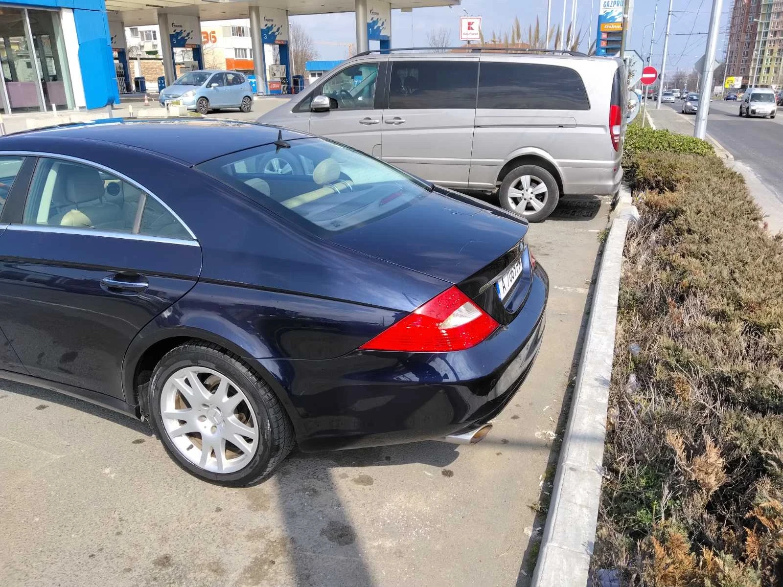 Mercedes-Benz CLS 320, снимка 5 - Автомобили и джипове - 53848773