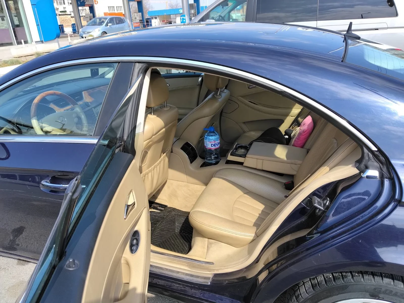 Mercedes-Benz CLS 320, снимка 9 - Автомобили и джипове - 53848773