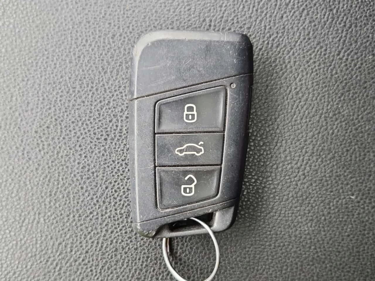 VW Jetta  SEL| PANORAMA| ПОДГРЕВИ| CARFAX , снимка 8 - Автомобили и джипове - 53951093