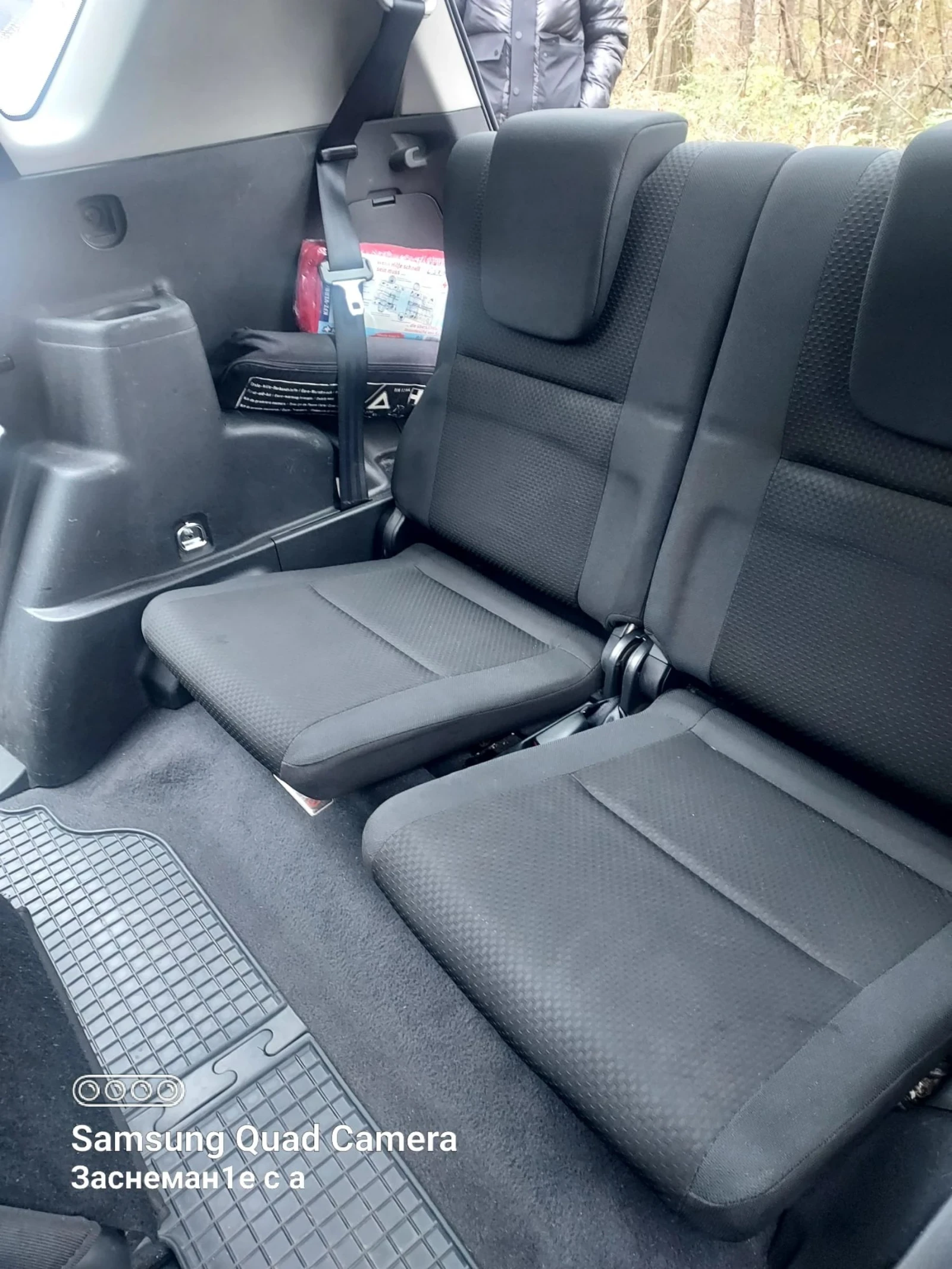 Toyota Corolla verso, снимка 4 - Автомобили и джипове - 53989105