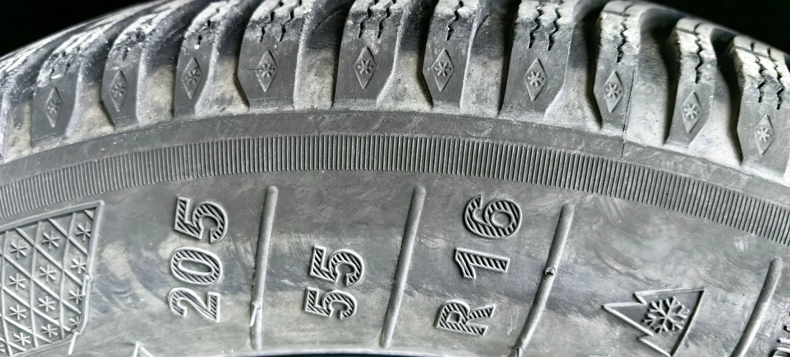 Toyota Avensis Т25, снимка 16 - Автомобили и джипове - 54042934