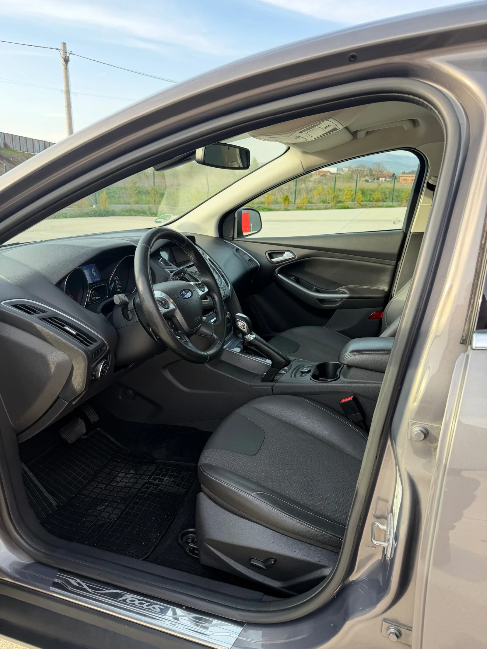 Ford Focus 2.0TDCI Titanium, снимка 9 - Автомобили и джипове - 54197624