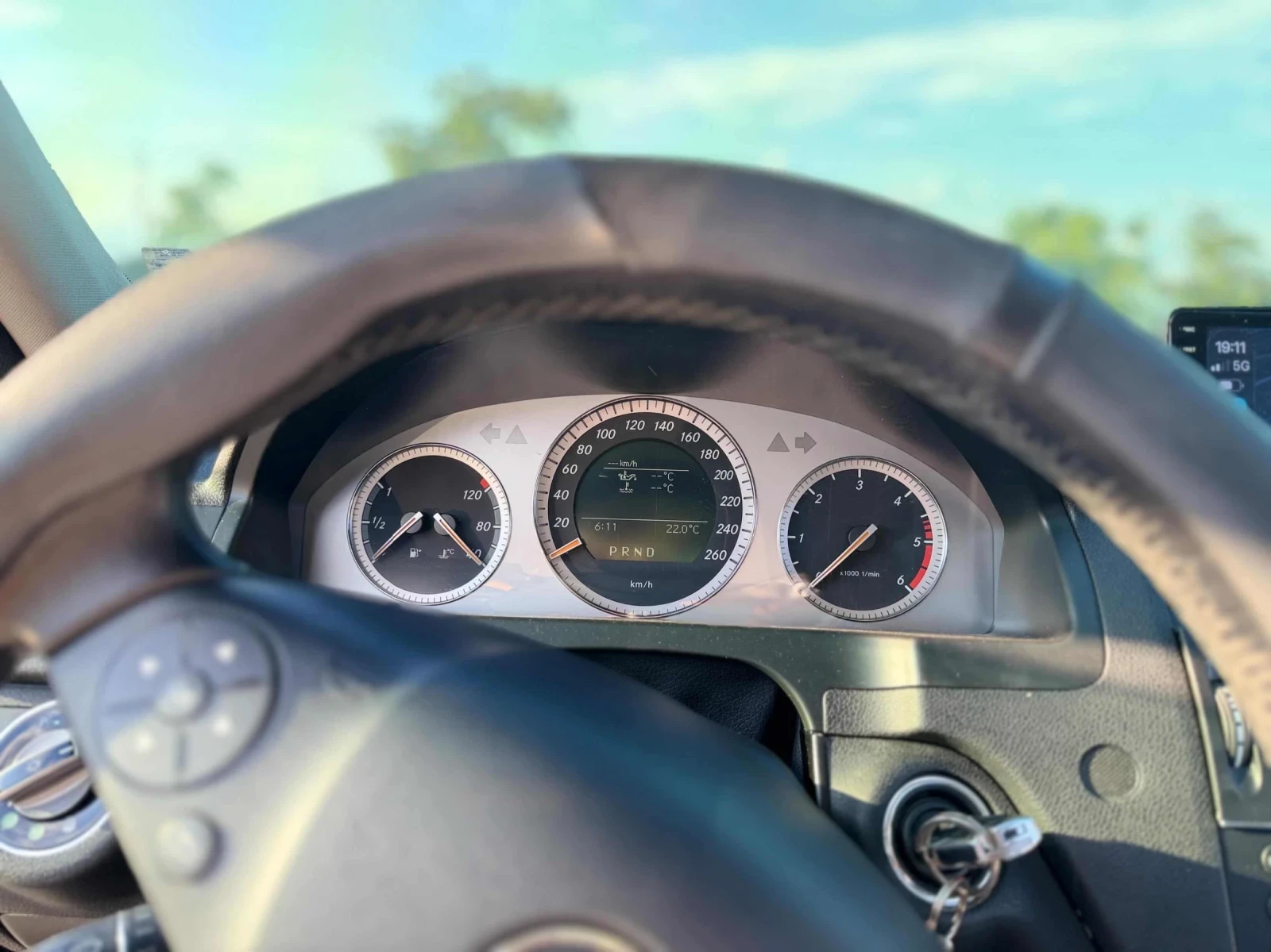 Mercedes-Benz C 220, снимка 8 - Автомобили и джипове - 54643554