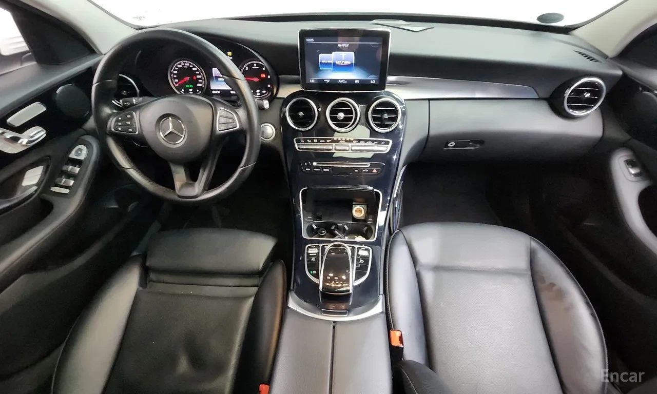 Mercedes-Benz C 200, снимка 6 - Автомобили и джипове - 54680402