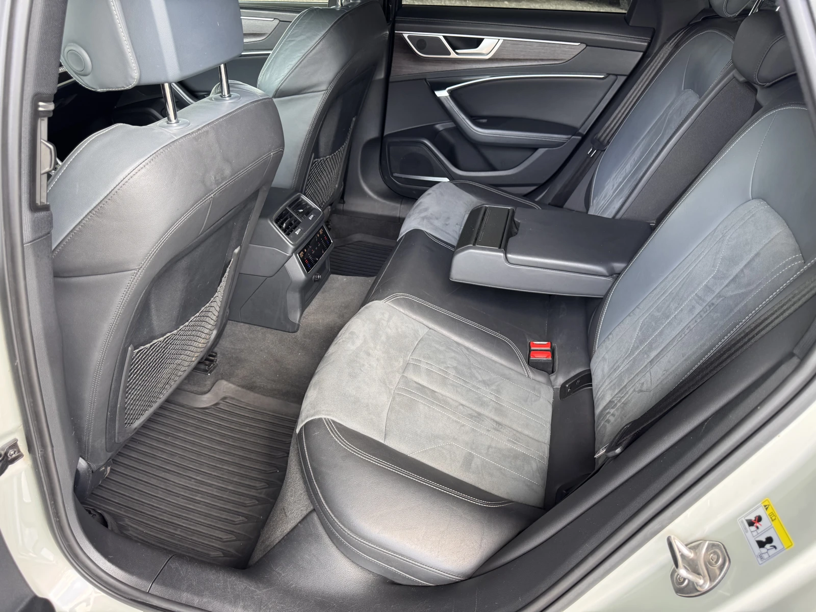 Audi A6 Allroad QUATTRO/50TDI/286K.C./AT8, снимка 10 - Автомобили и джипове - 54702703