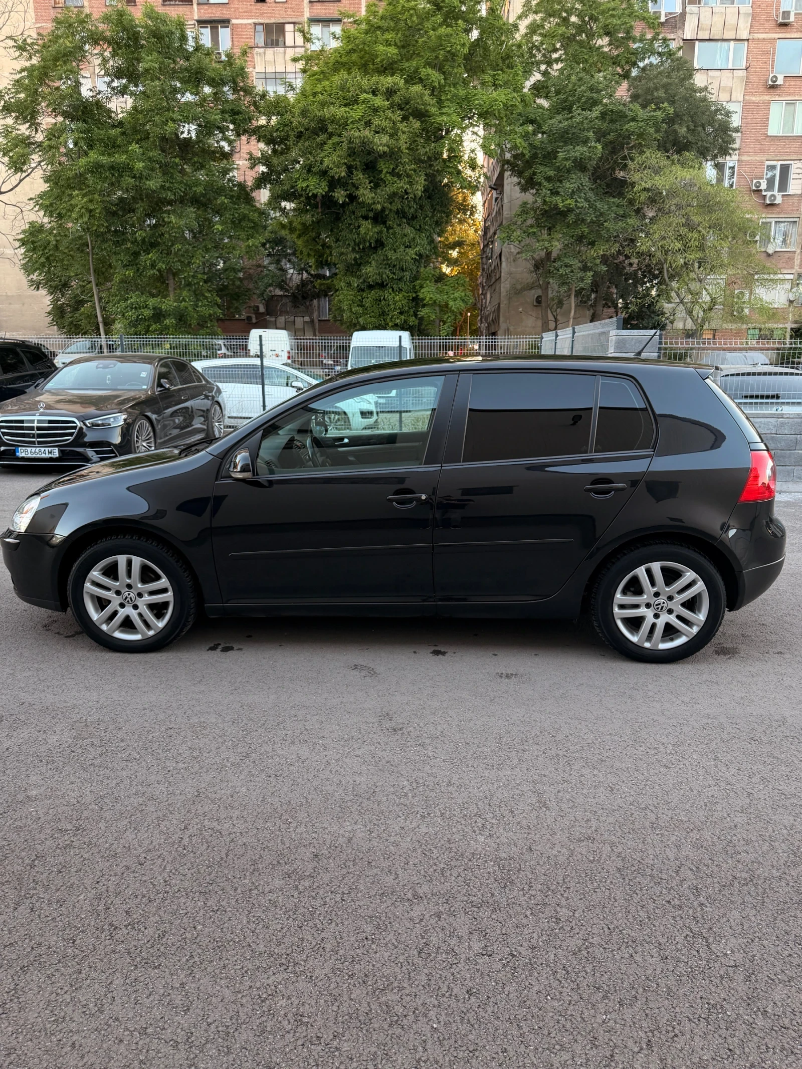 VW Golf, снимка 5 - Автомобили и джипове - 54722250