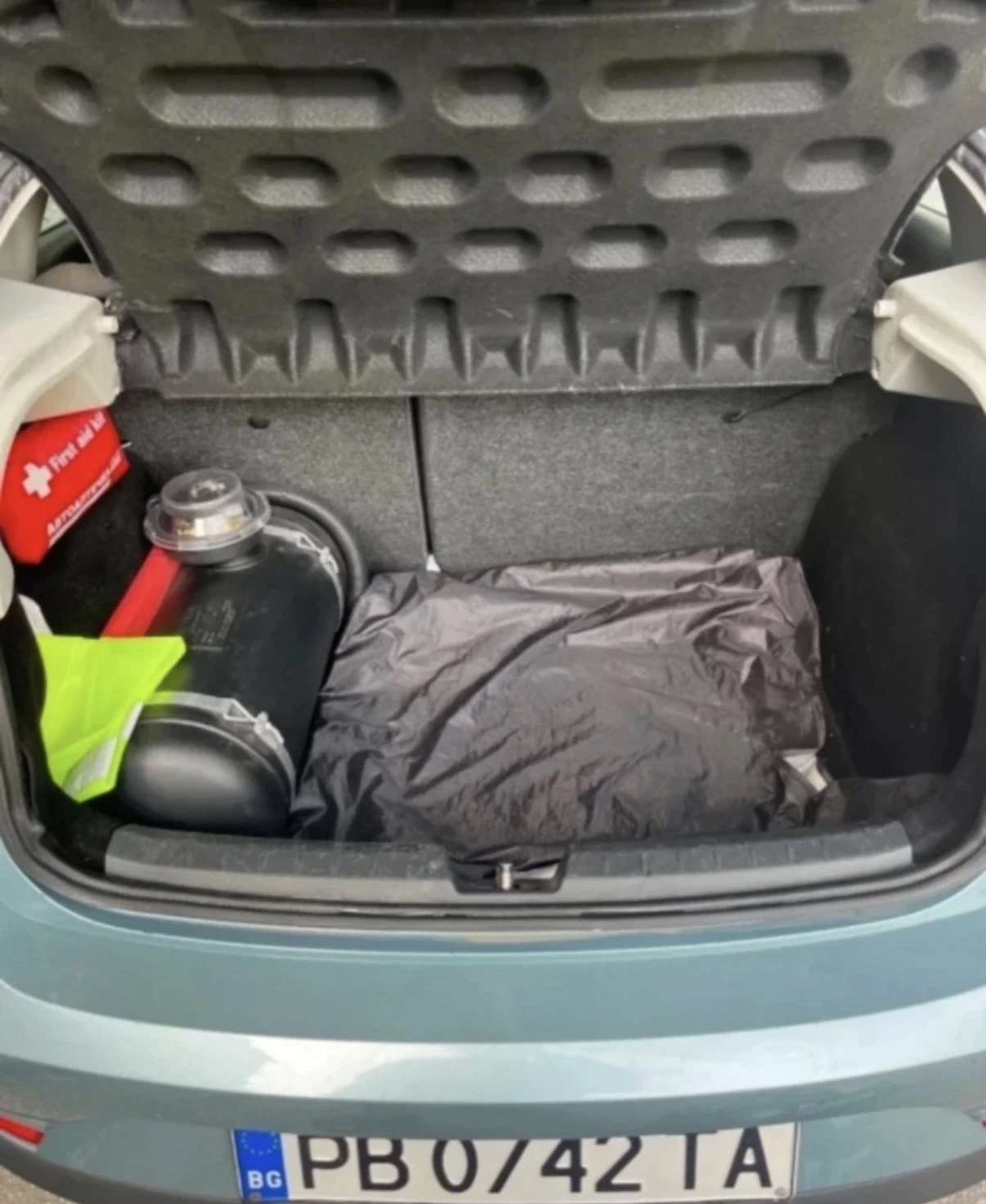 Seat Ibiza 1.4 Бензин/Газ , снимка 6 - Автомобили и джипове - 54823782