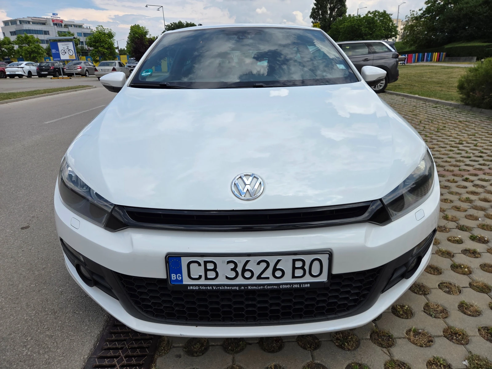 VW Scirocco 160ps turbo, снимка 8 - Автомобили и джипове - 55011323