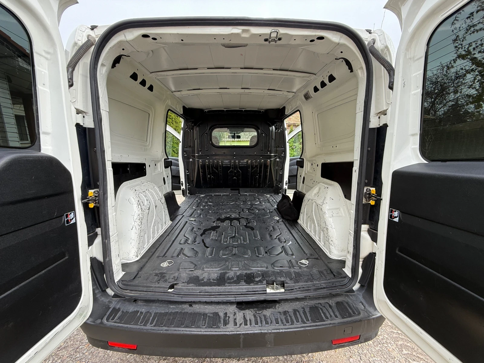Fiat Doblo MAXI, CNG, 1.4 T-Jet 16V 120 hp (88 kW) , снимка 10 - Автомобили и джипове - 55211025
