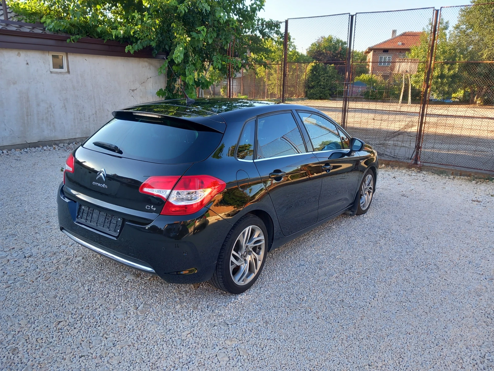 Citroen C4 1.6  HDI NAVI 110кс, снимка 5 - Автомобили и джипове - 55683115