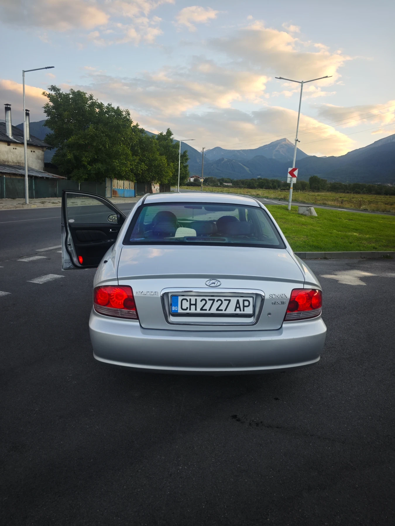 Hyundai Sonata, снимка 17 - Автомобили и джипове - 56107966
