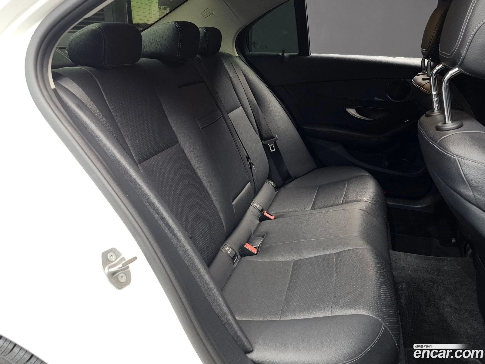 Mercedes-Benz C 200 C200 | Mobile.bg � ����������� 12