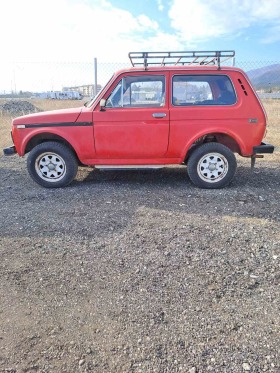 Lada Niva 4х4, снимка 5 - Автомобили и джипове - 44500571