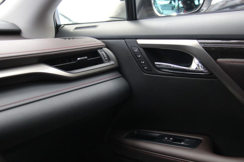 Lexus Rx450  Head-Up/Distronic/Обдухване/Kamera360, снимка 16 - Автомобили и джипове - 42849398