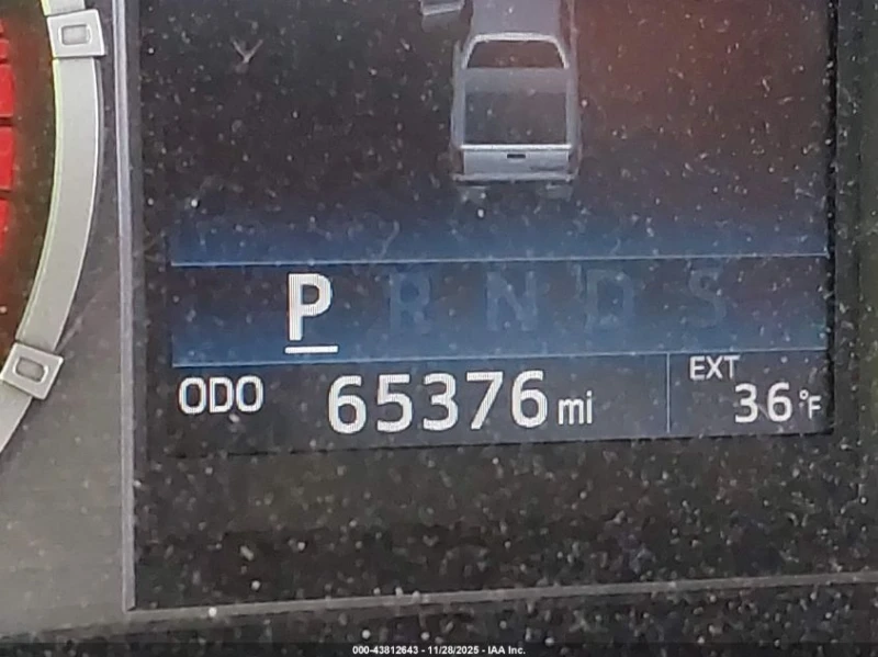 Toyota Tundra 5.7L V-8 DOHC, VVT, 381HP 4X4 Drive, снимка 7 - Автомобили и джипове - 52840139