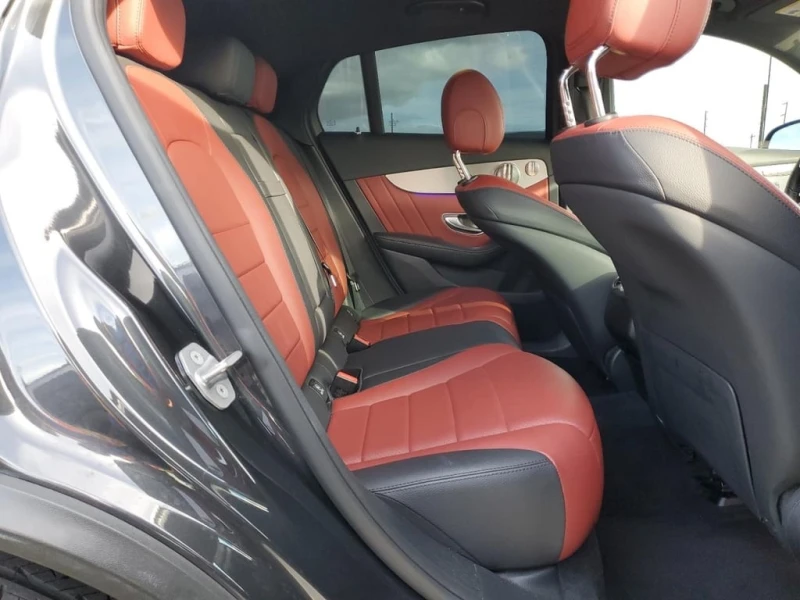 Mercedes-Benz GLC 300  4MATIC * CARFAX * ФИНАНСИРАНЕ , снимка 10 - Автомобили и джипове - 53010304