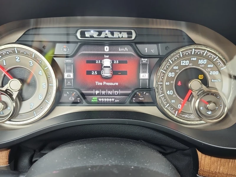 Dodge RAM 1500 LARAMIE LONGHORN * ПОДГРЕВ* ПАНОРАМА* 5.7 ХЕМИ* НА, снимка 7 - Автомобили и джипове - 53423714