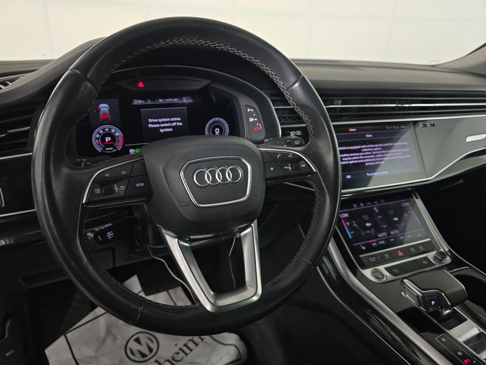 Audi Q8 PREMIUM - изображение 7