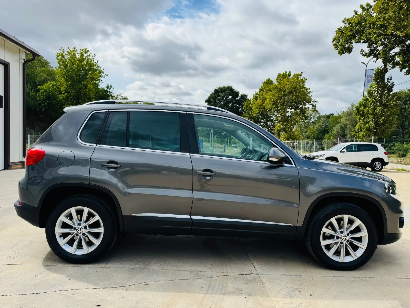VW Tiguan * FACE* HIHGLINE* NAVI* TOP*  - изображение 6