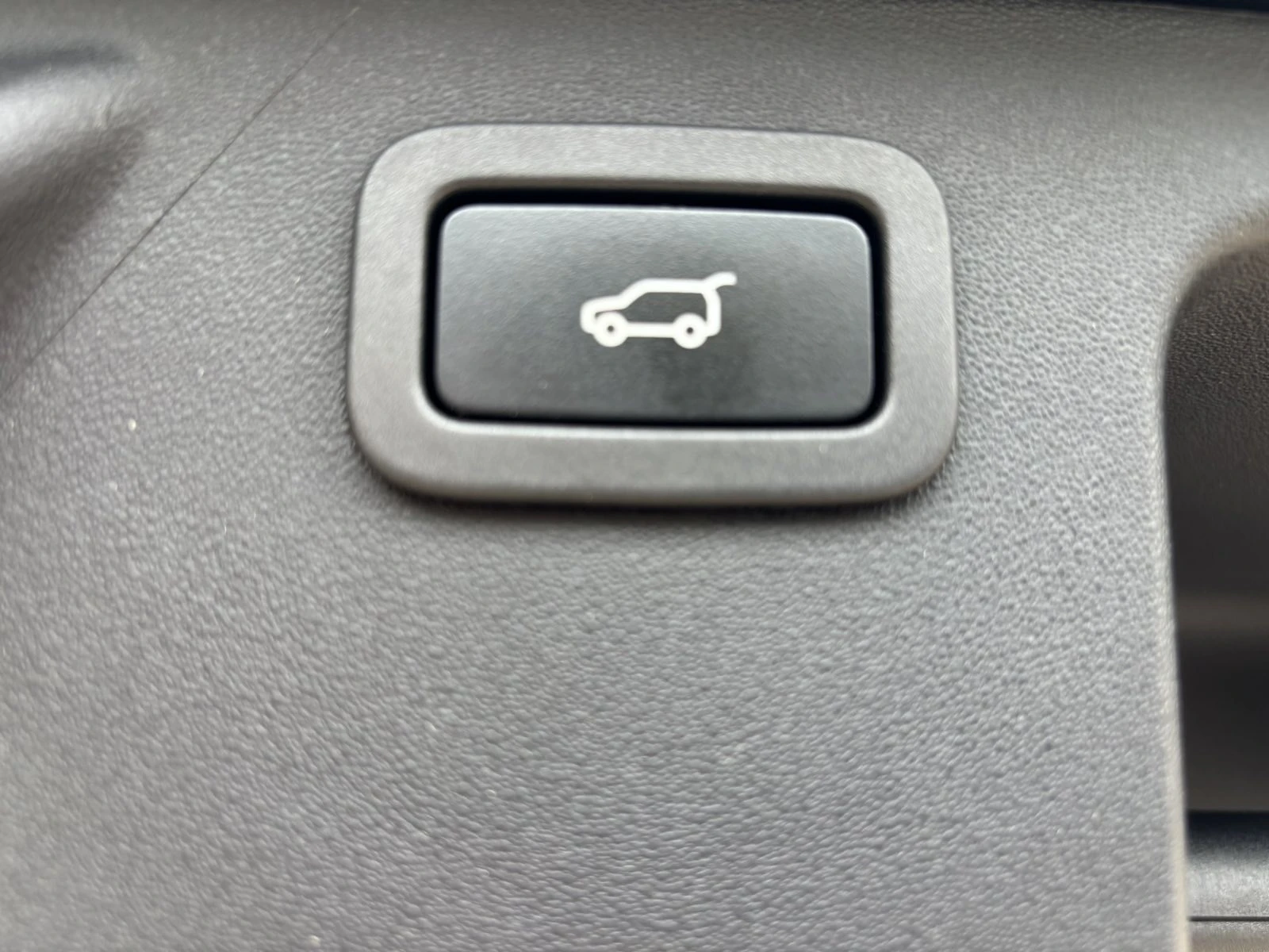 Land Rover Discovery Sport 90000km 7 ����� 2.0 TD4 HSE Luxury AT9, 180 CV | Mobile.bg � ����������� 15