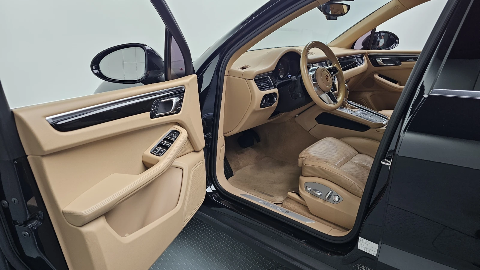 Porsche Macan S Diesel ЕЛ. БАГАЖНИК ЛЮК КРАЙНА ЦЕНА* encareu.com, снимка 10 - Автомобили и джипове - 55496236