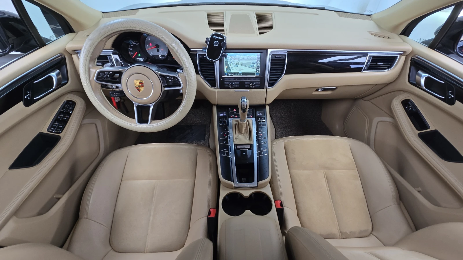 Porsche Macan S Diesel* ЕЛ. БАГАЖНИК* ЛЮК* КРАЙНА ЦЕНА, снимка 7 - Автомобили и джипове - 55496236