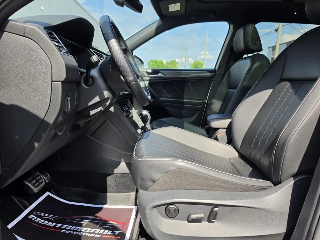 VW Tiguan 2.0T* R-LINE* 4MOTION* ДИСТРОНИК* ПАНО* КРАЙНА ЦЕН, снимка 8 - Автомобили и джипове - 55577296