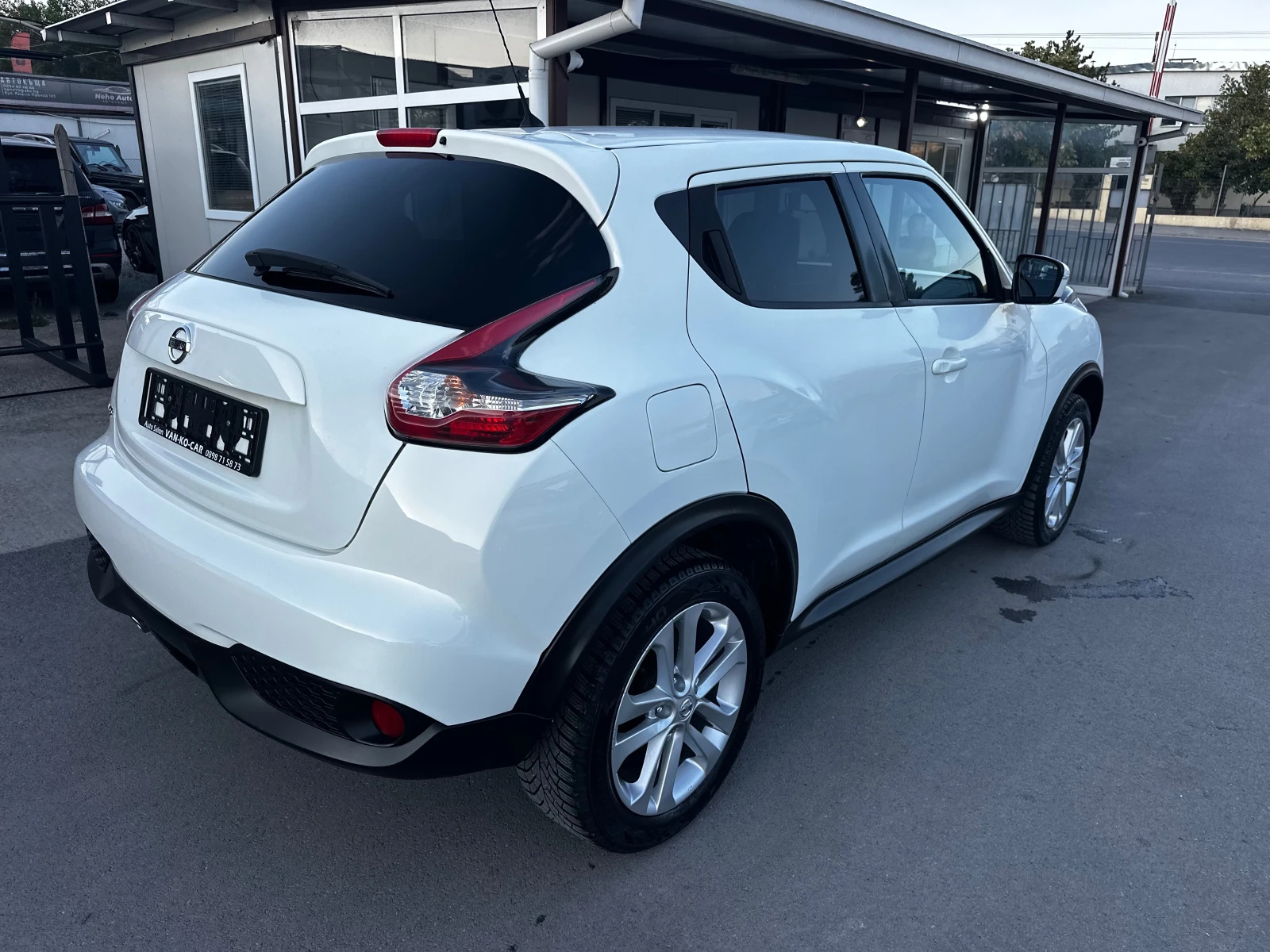 Nissan Juke 1.2i 115к.с Facelift, снимка 2 - Автомобили и джипове - 56136065