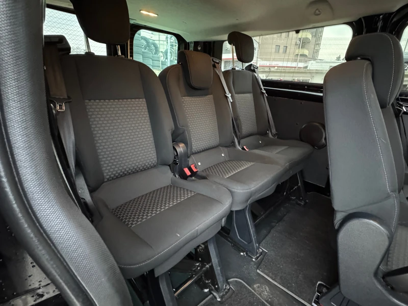 Ford Transit Custom АВТОМАТ-ОБСЛУЖЕН, снимка 15 - Бусове и автобуси - 52876325