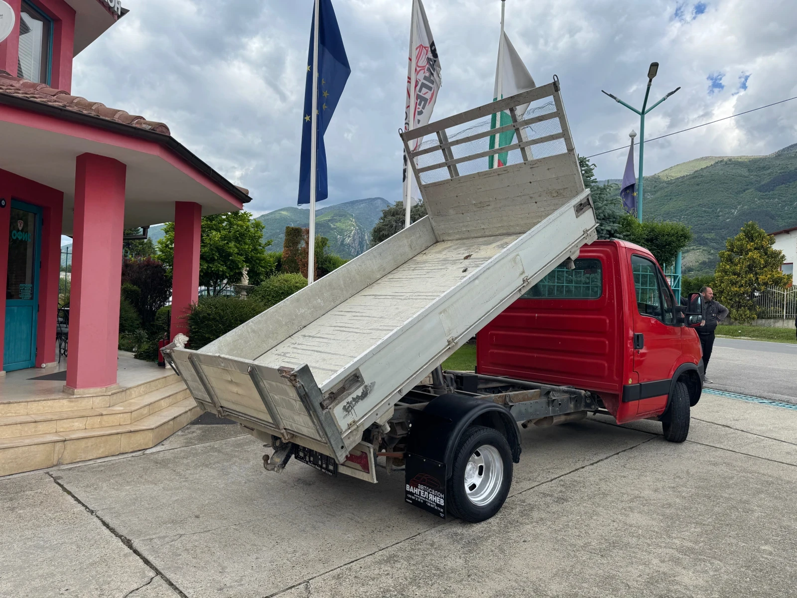 Iveco Daily 3.0HPI* 35c15* Тристранен самосвал - изображение 10