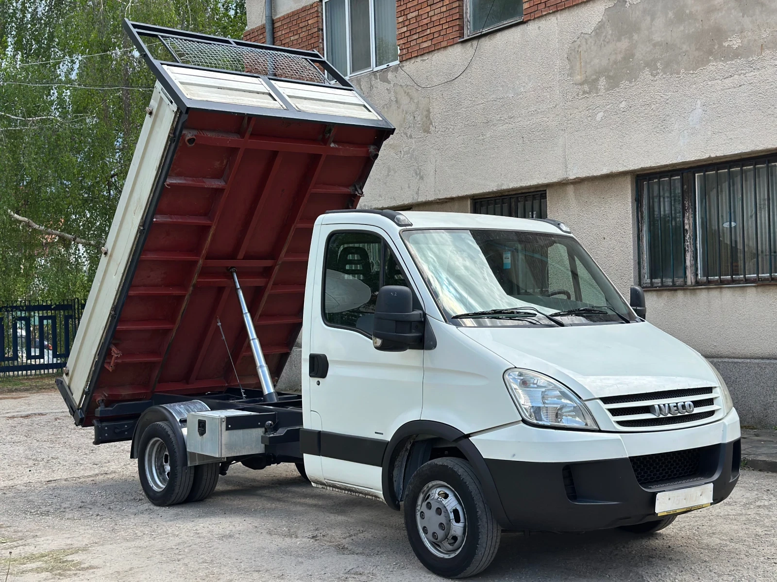 Iveco 35c18 Самосвал 3.40на2.10, Климатик, N1 - изображение 2