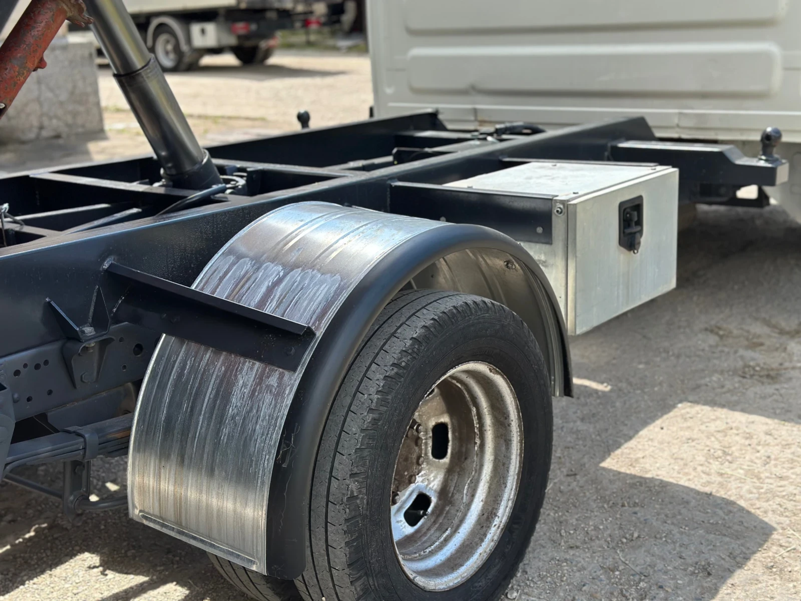 Iveco 35c18 Самосвал 3.40на2.10, Климатик, N1 - изображение 7