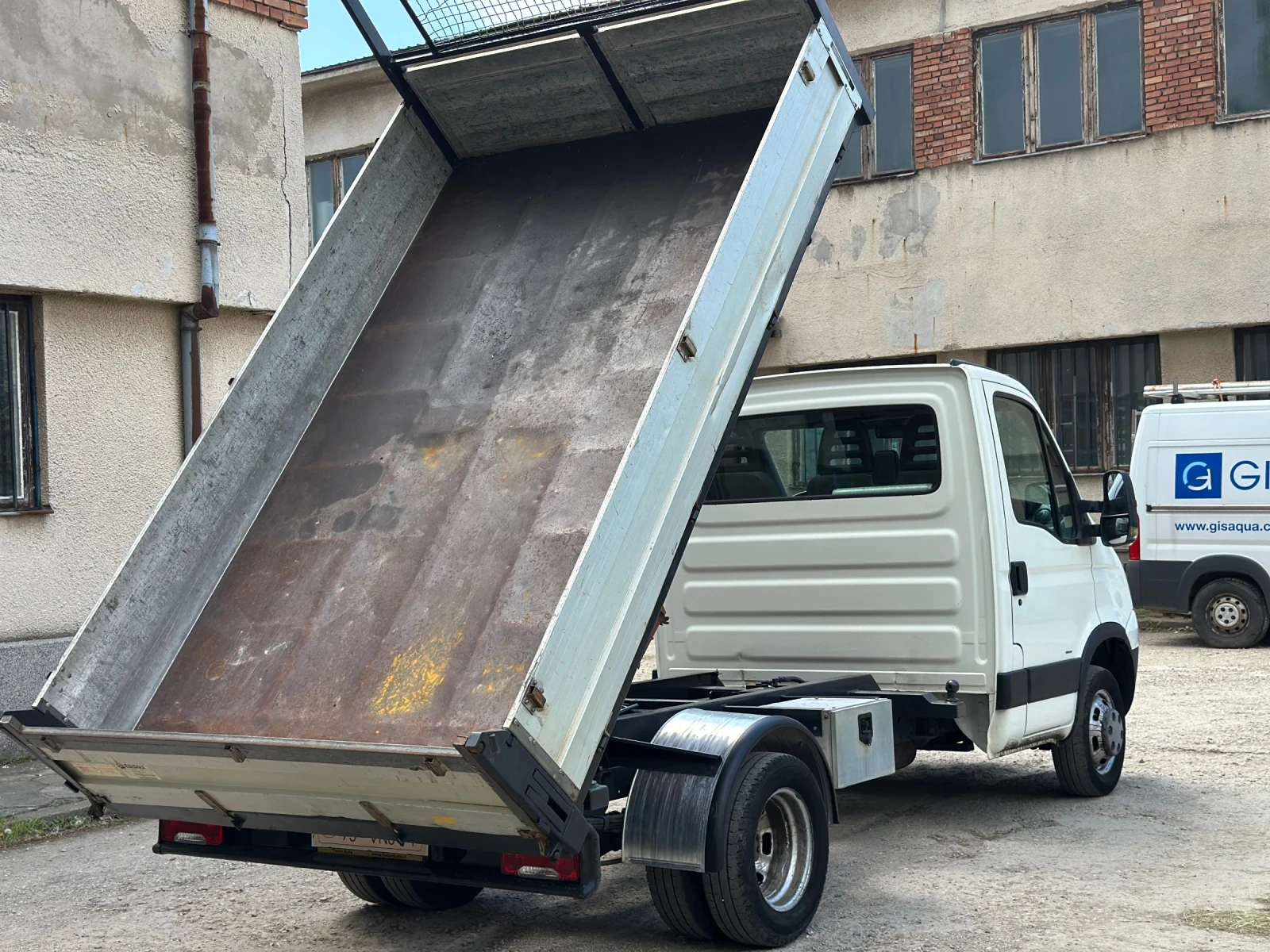 Iveco 35c18 Самосвал 3.40на2.10, Климатик, N1 - изображение 3