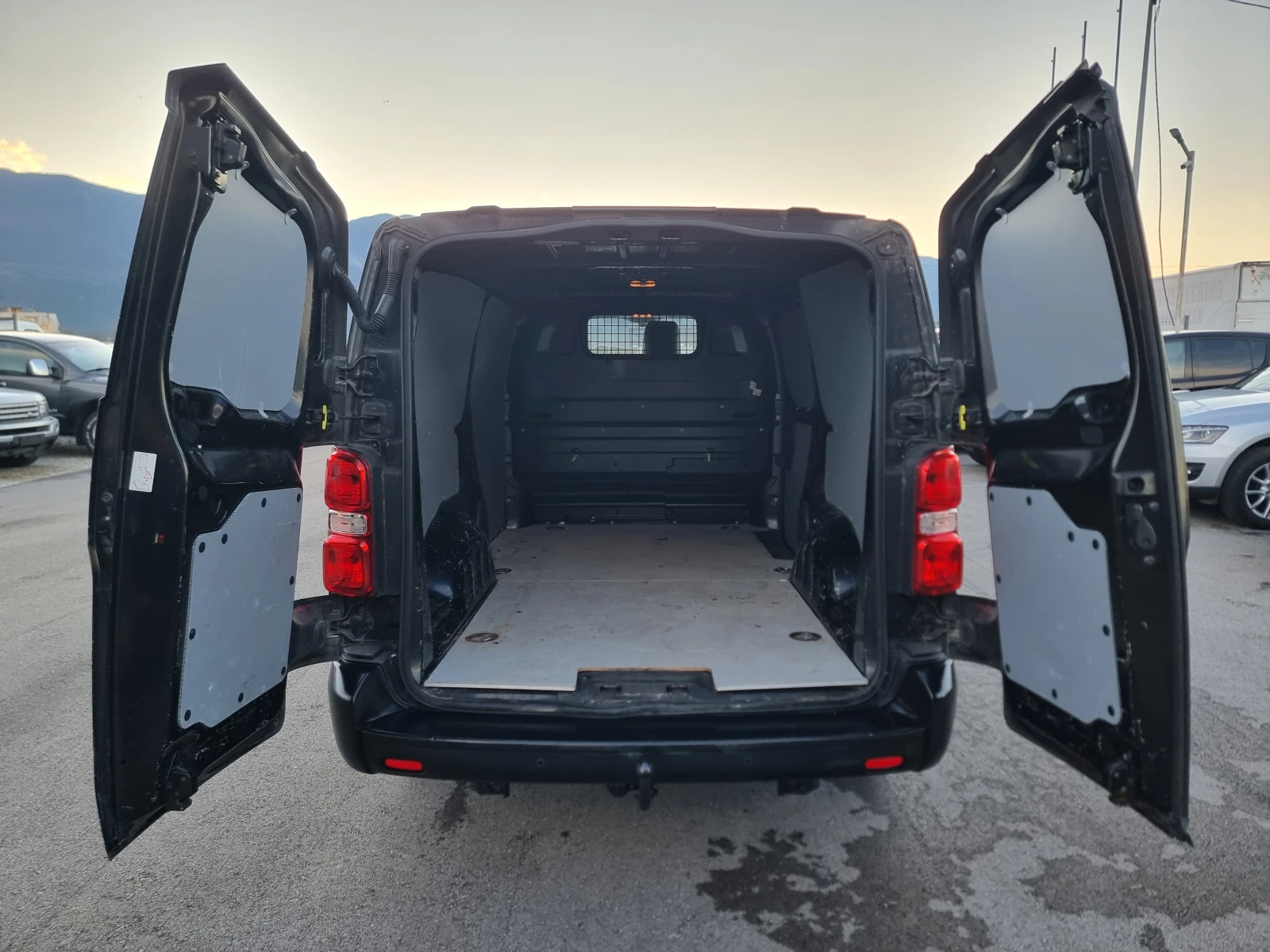 Toyota Proace Max 2.0D4D LONG | Mobile.bg � ����������� 16