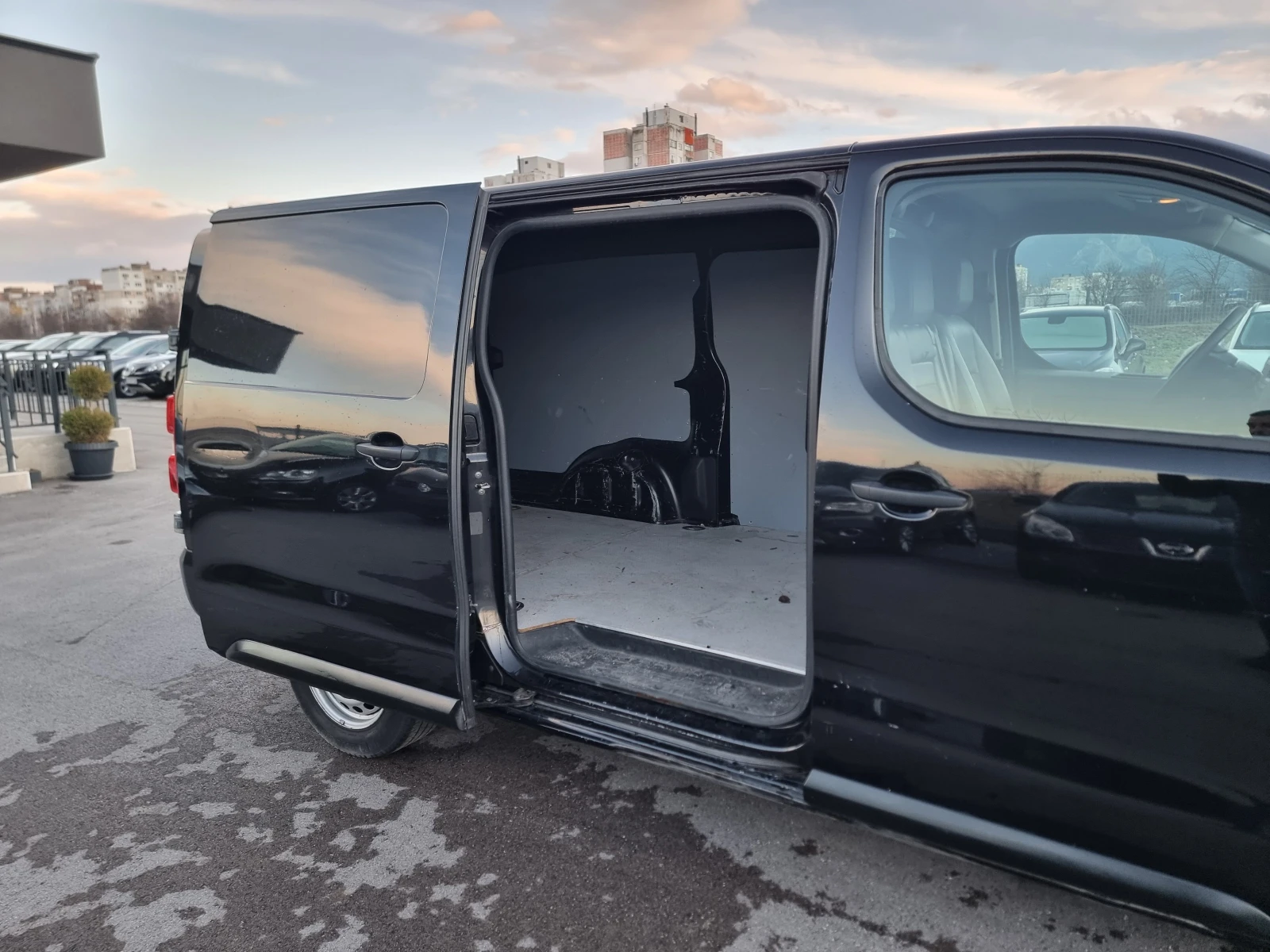 Toyota Proace Max 2.0D4D LONG | Mobile.bg � ����������� 14