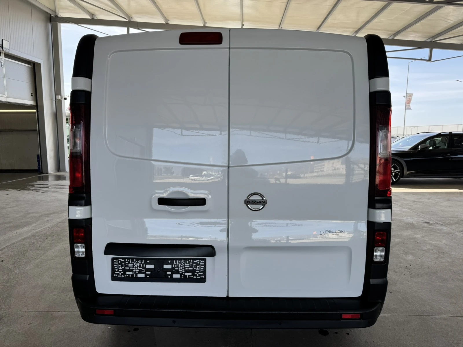 Nissan NV300 125ps* 6��* ��������* ����������  | Mobile.bg � ����������� 4