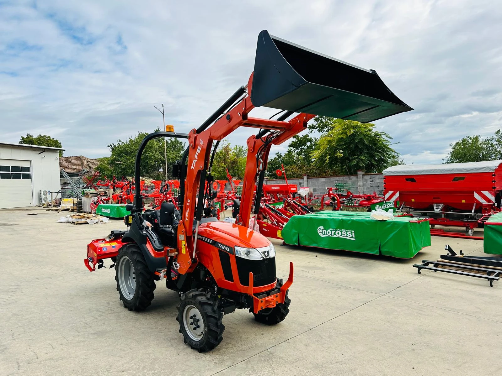  Tafe  6028  CAB❗❗  | Mobile.bg   16