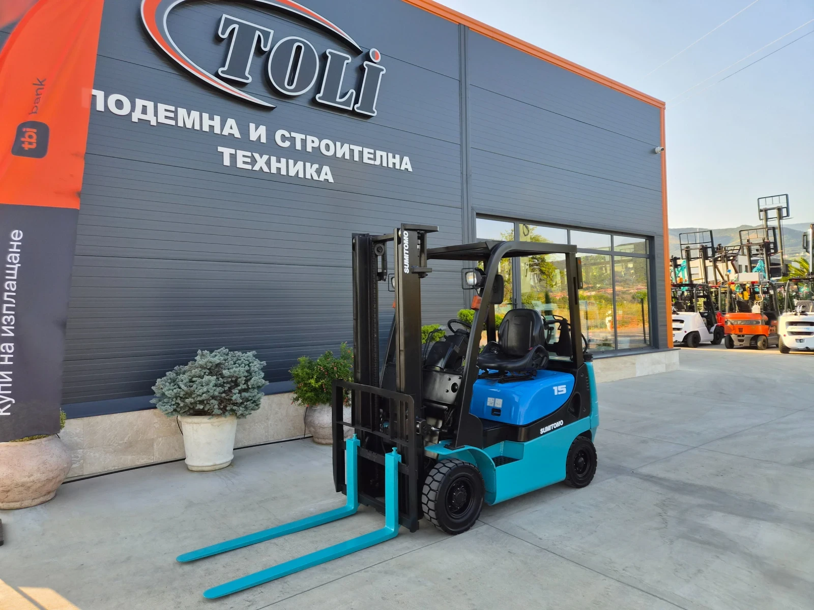 Мотокар Yale SUMITOMO / ГАЗ+ БЕНЗИН / КАТО НОВ !