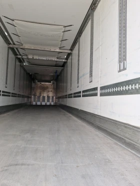 Полуремарке Schmitz SCB S3B Двутемпературно, Двуредово , снимка 3