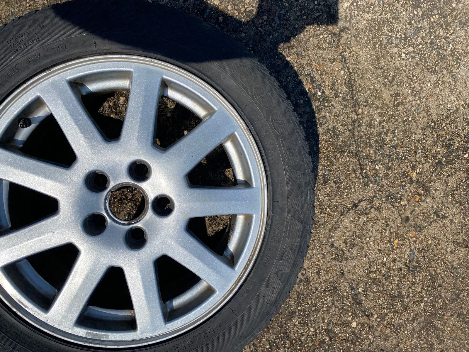 ���� � ������ 205/55R16 �� Ford Mondeo | Mobile.bg � ����������� 2